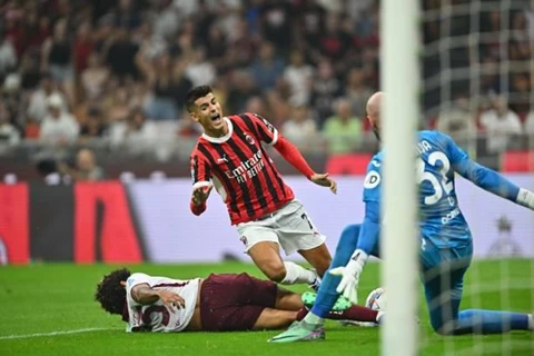 تشكيل ميلان لمواجهة إنتر بنهائي السوبر الإيطالي.. موراتا يقود الهجوم